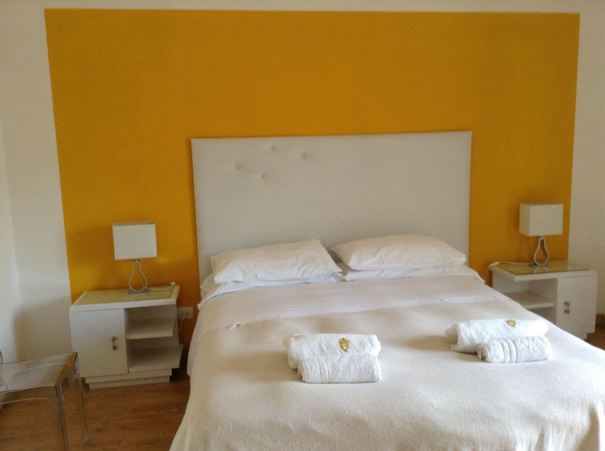 B&B Casa Vienna Sant'Agnello Bagian luar foto